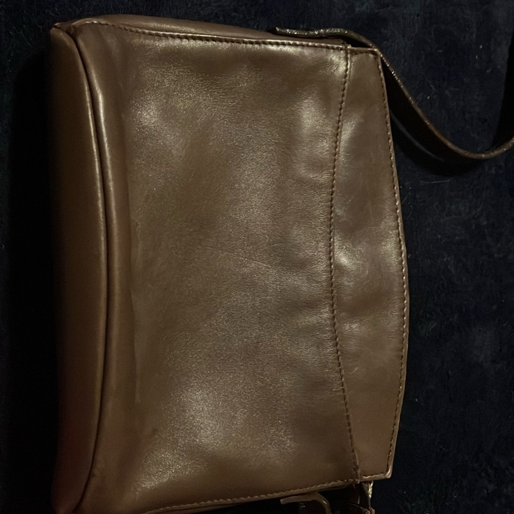 Liz Claiborne small leather vintage crossbody.